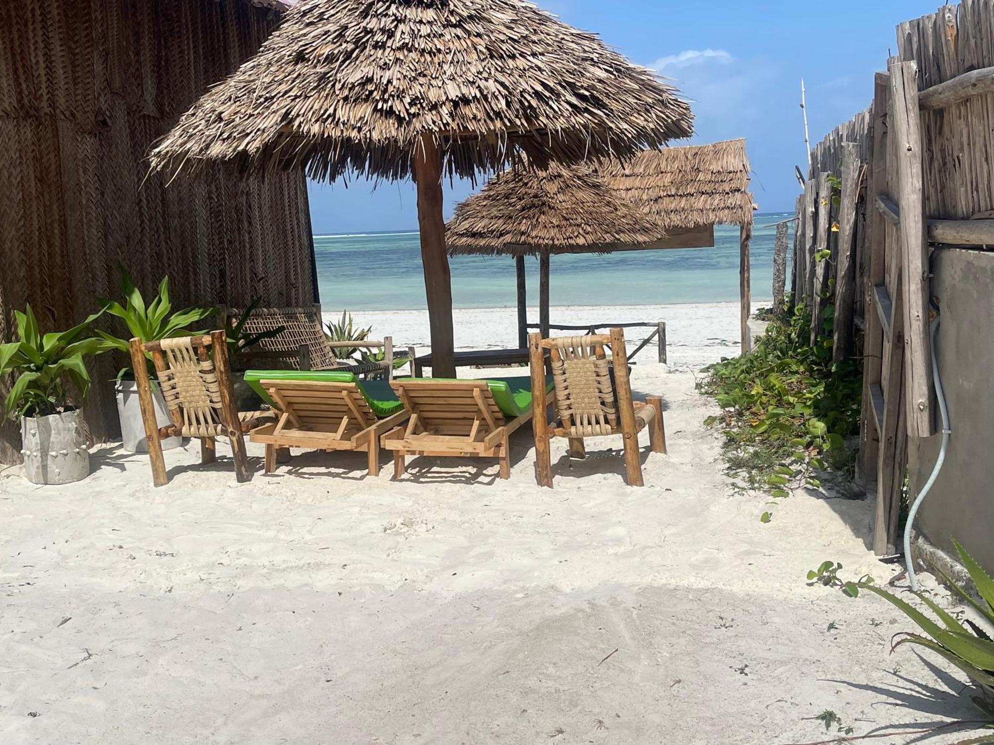 Zanzibar Beach Escape *