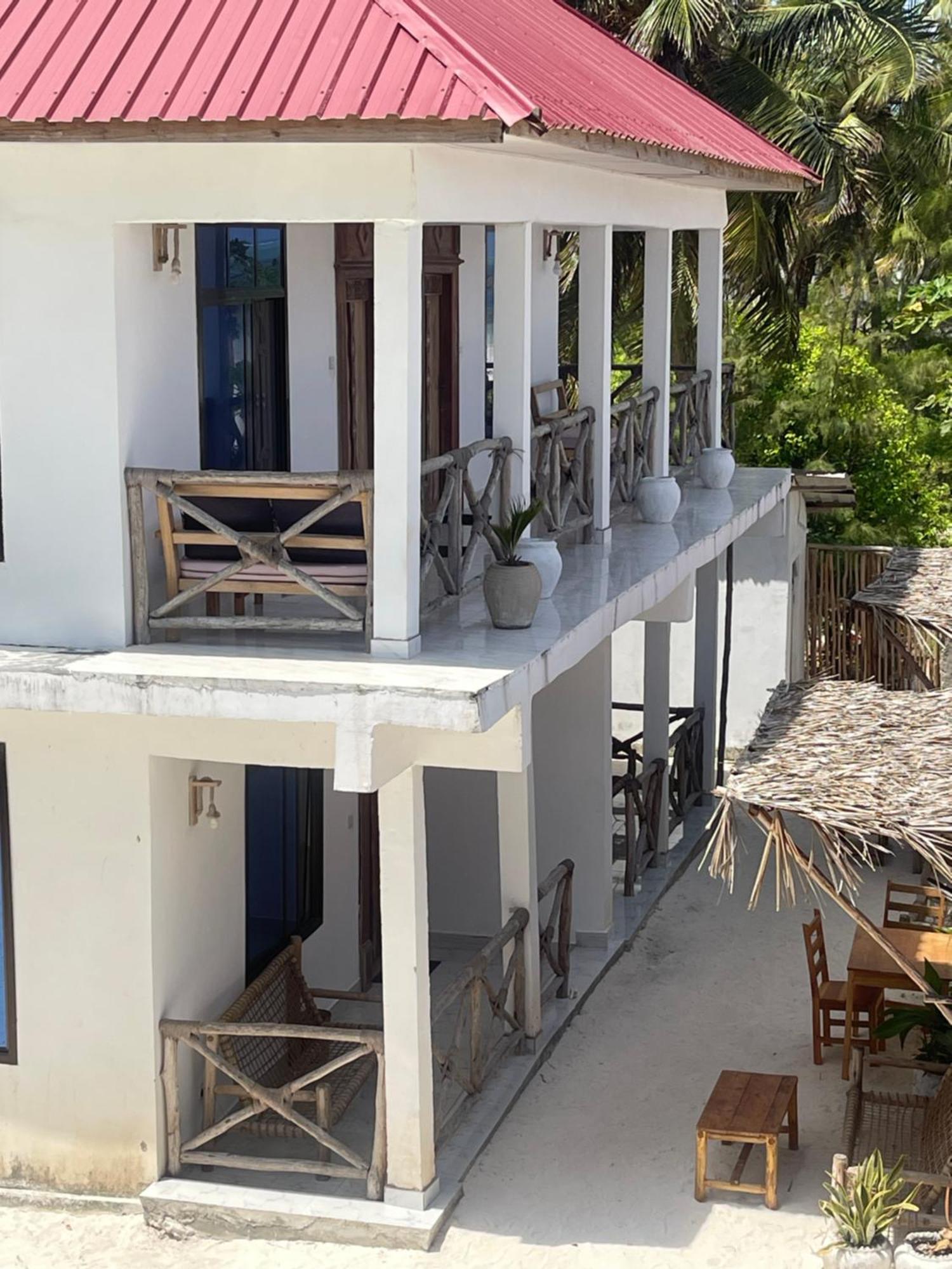 Zanzibar Beach Escape Lägenhet Bwejuu