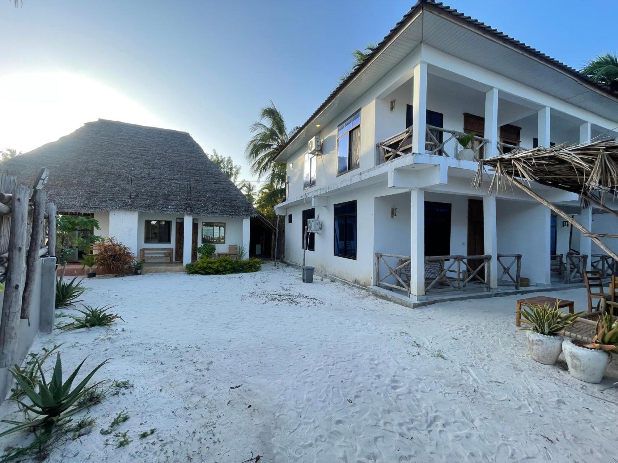 Lägenhet Zanzibar Beach Escape *